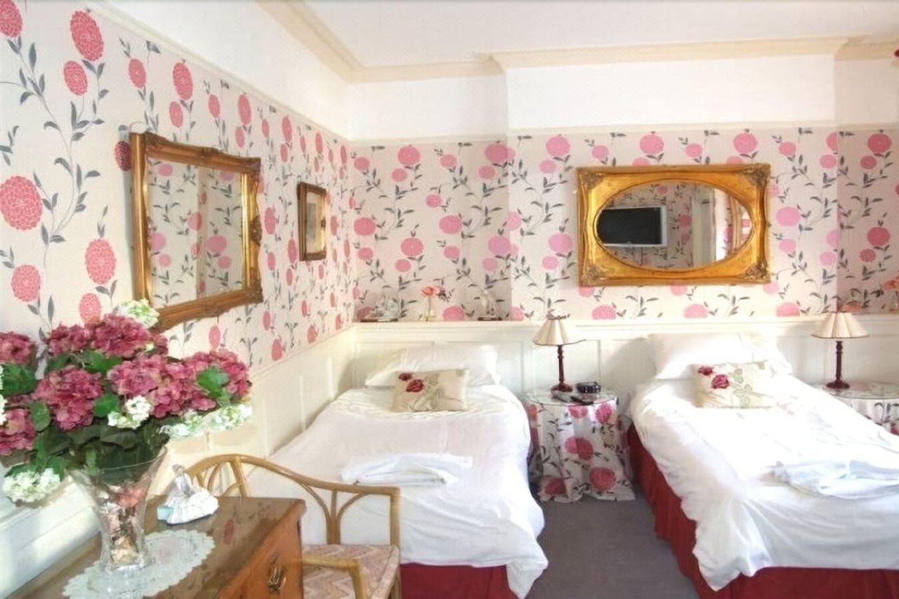 Whitefriars Hotel Llandudno Esterno foto